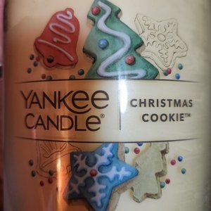 Brand New !! Never Used !! Holiday Yankee Candle